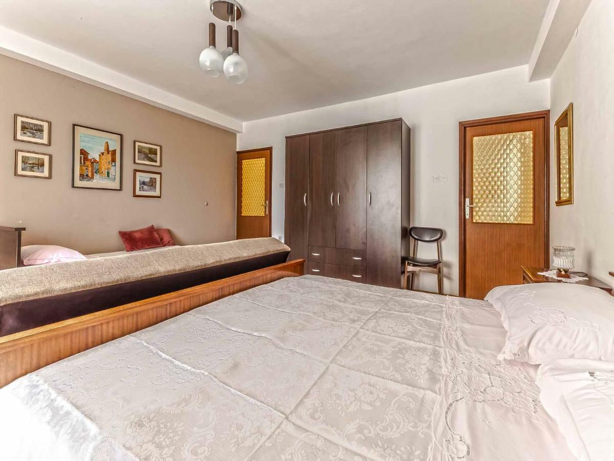 Ferienwohnung Lili Poreč Exterior foto
